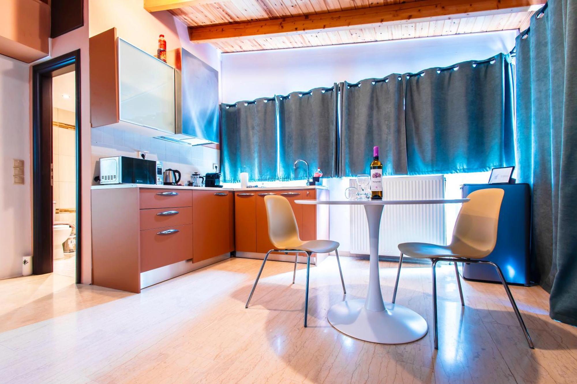 Lis153 By Smart Cozy Suites - Top Floors With Amazing City View - Available 24Hr 雅典 外观 照片