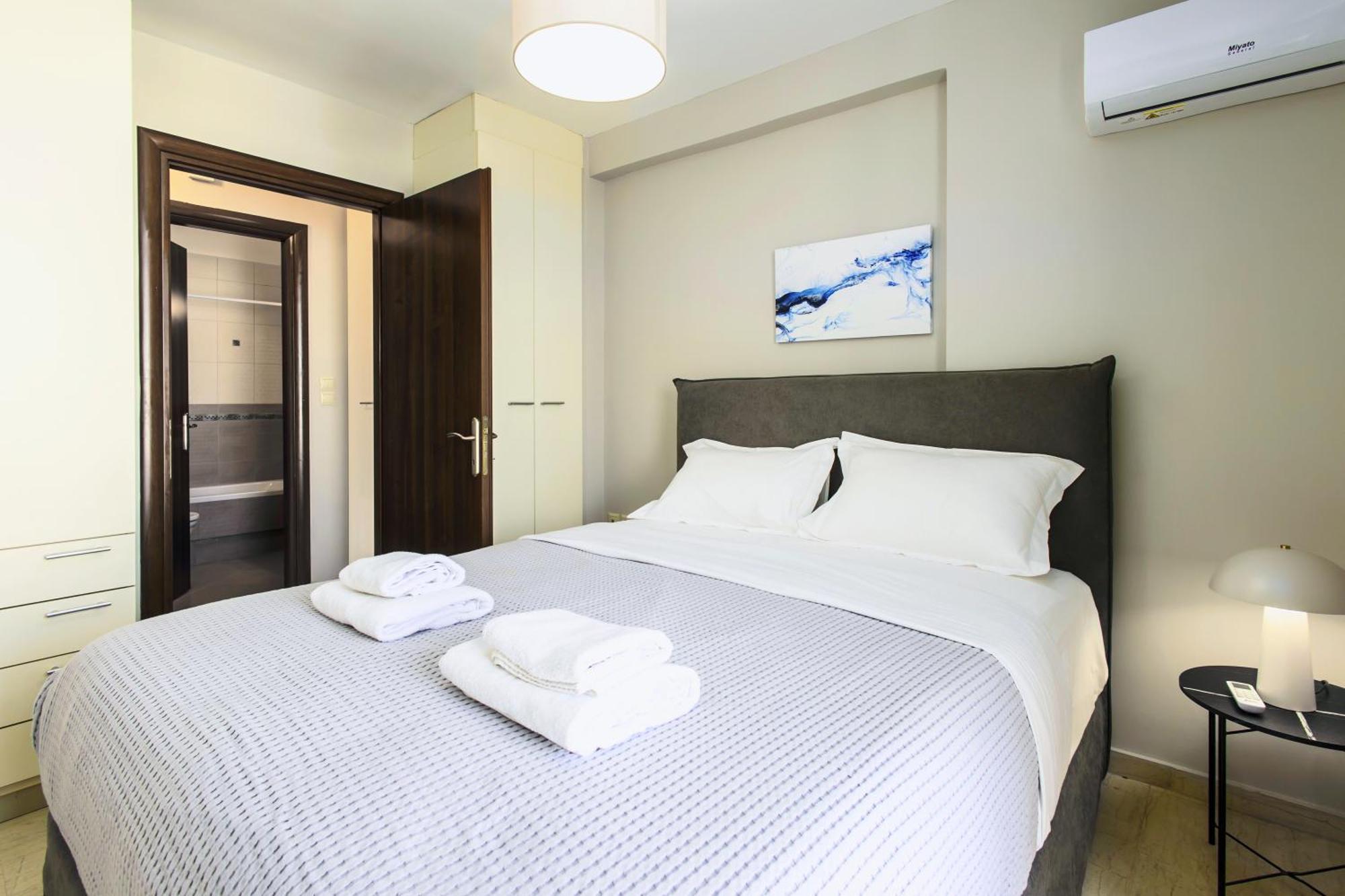 Lis153 By Smart Cozy Suites - Top Floors With Amazing City View - Available 24Hr 雅典 外观 照片