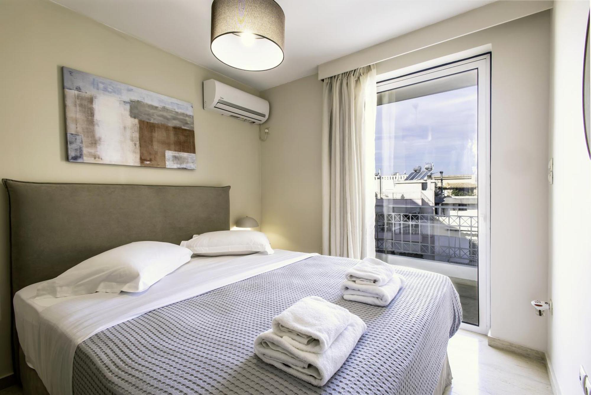 Lis153 By Smart Cozy Suites - Top Floors With Amazing City View - Available 24Hr 雅典 外观 照片